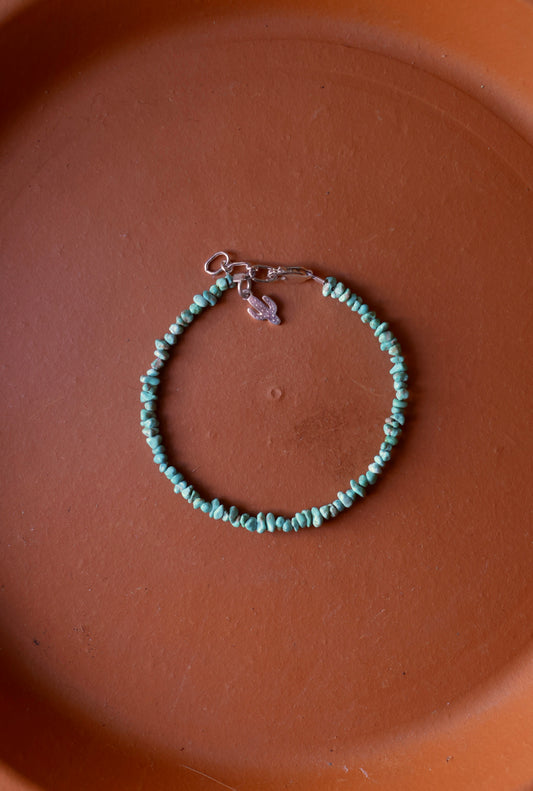 Kingman Turquoise Chip Beaded Bracelet with Charm