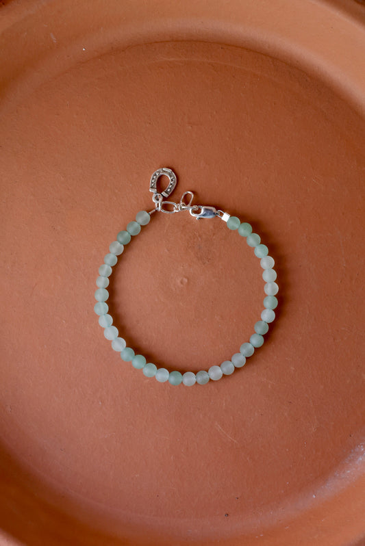 Adventurine Bracelet with Horseshoe Charm