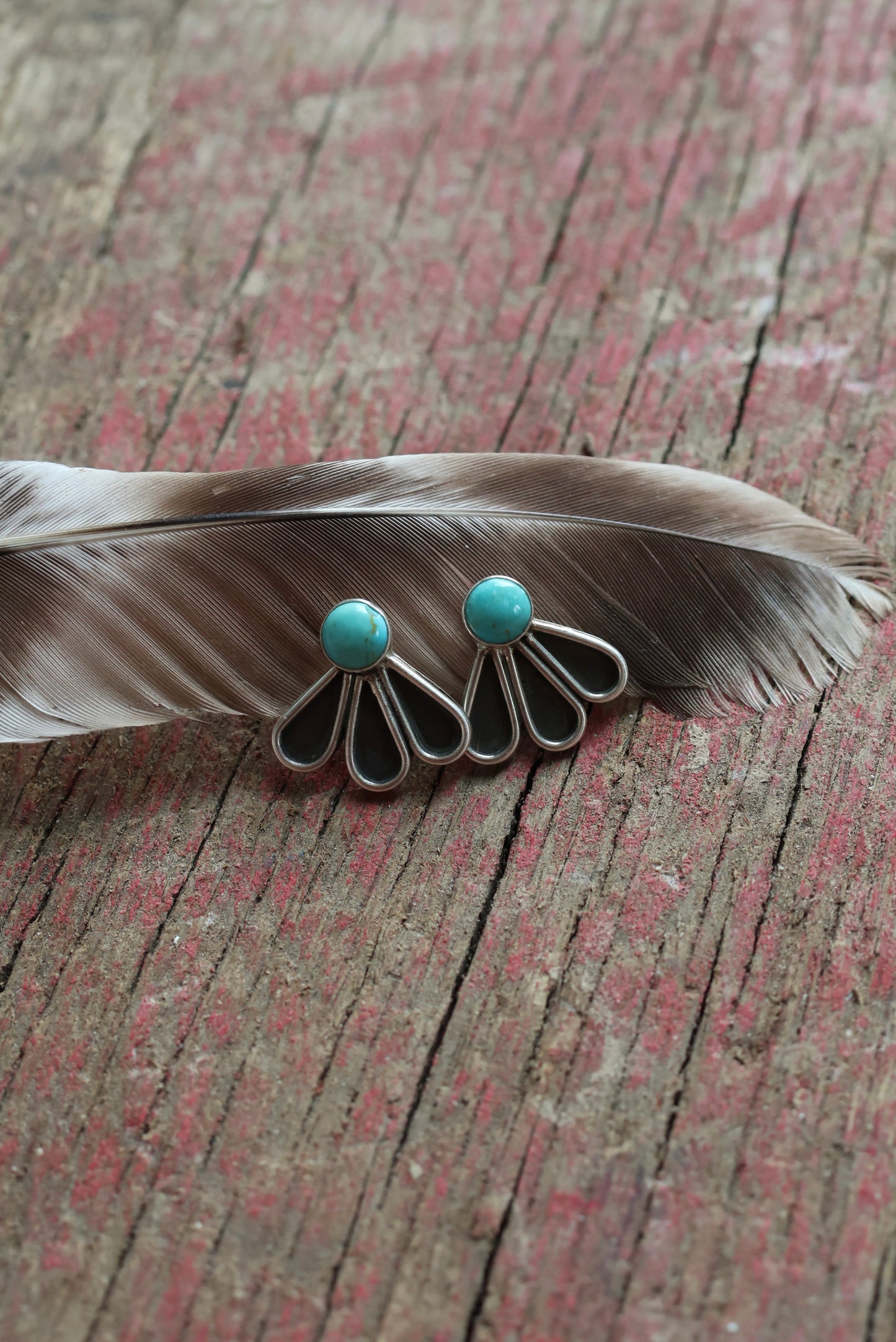 6mm Turquoise Flower Petal Earrings